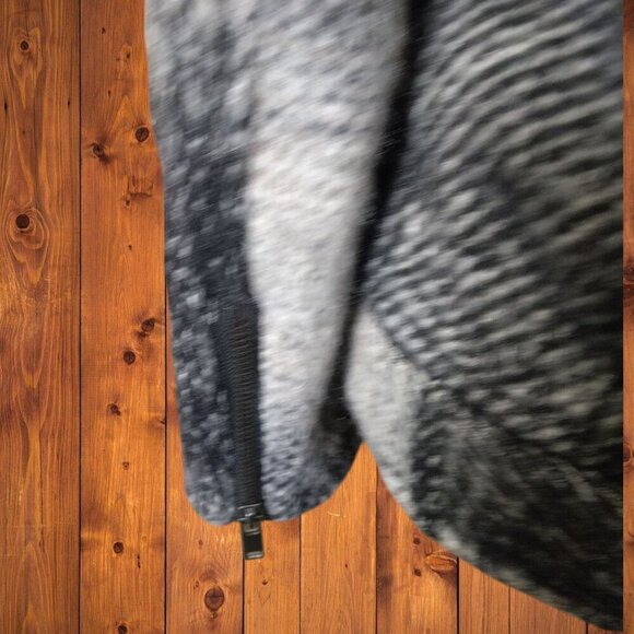 Divided H&M Women's Size 2 Wool Blend Plaid Belted Moto Biker Jacket Black/Gray - Picture 10 of 11